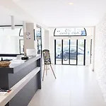 Contact Des Etats-unis 3* تولوز