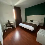 Contact Des 3*