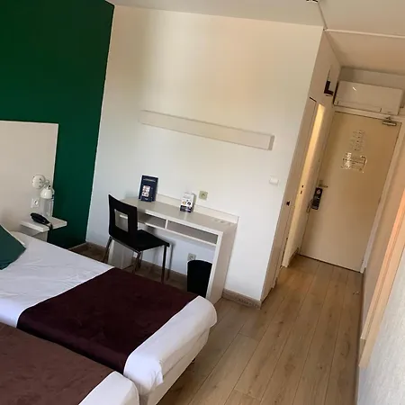 Des Etats-unis Hotel 3*