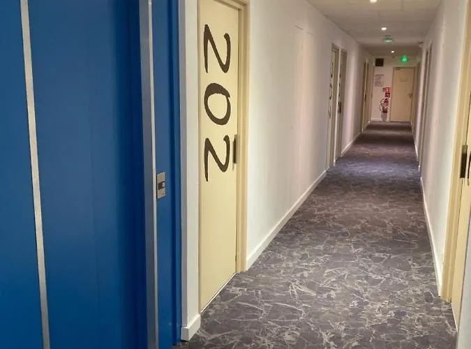 Des Etats-unis Отель