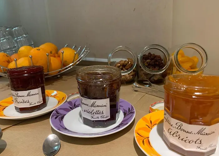 Des Etats-unis Отель 3*